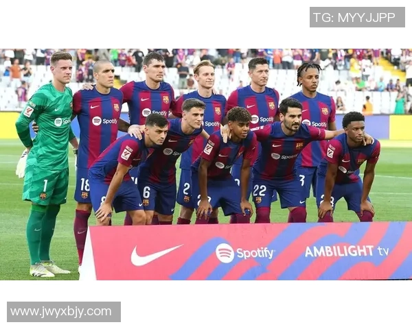 昨日尤文图斯与巴萨激战成平局球迷热议两队表现与未来展望